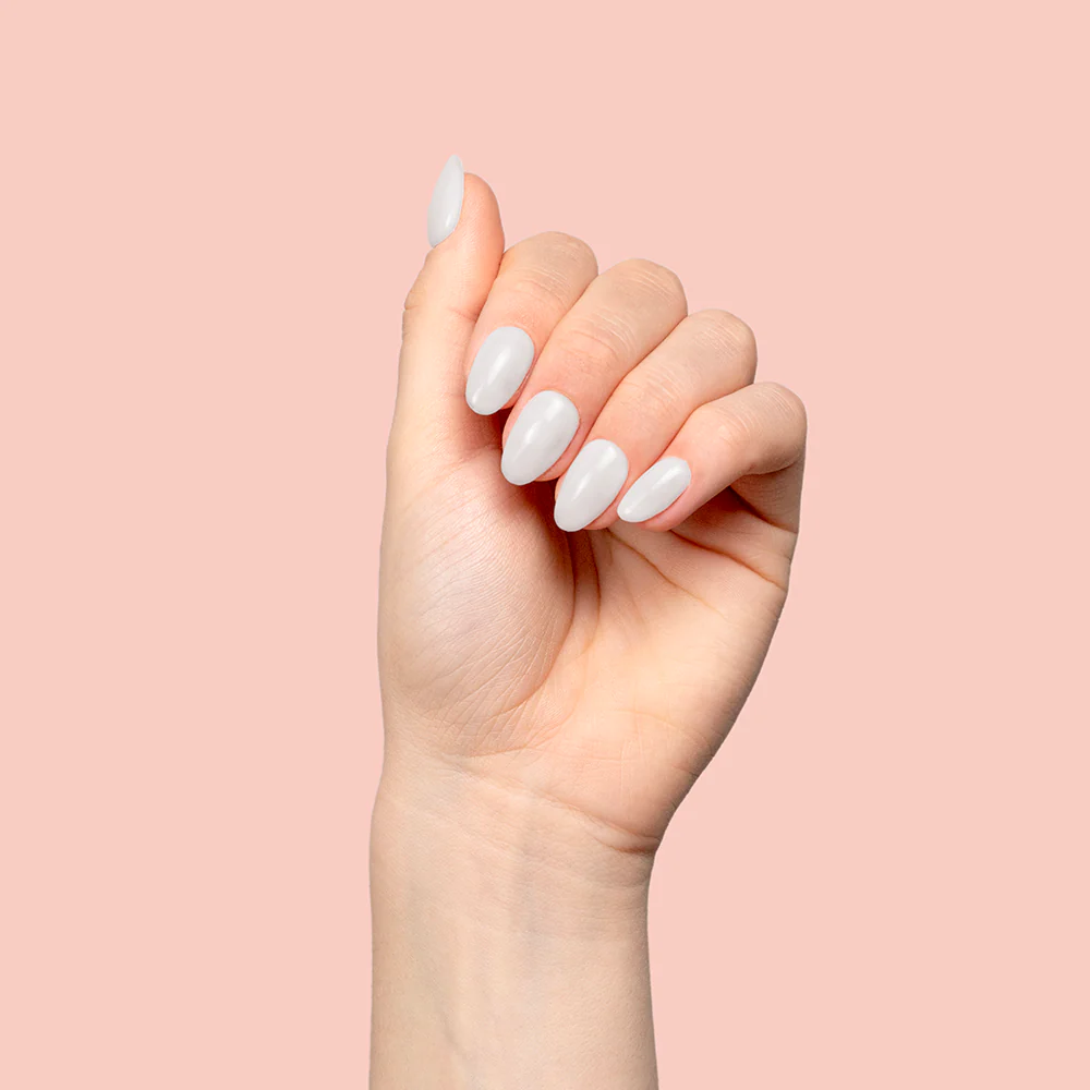 Builder Gel in Bottle Milky White - Image 4