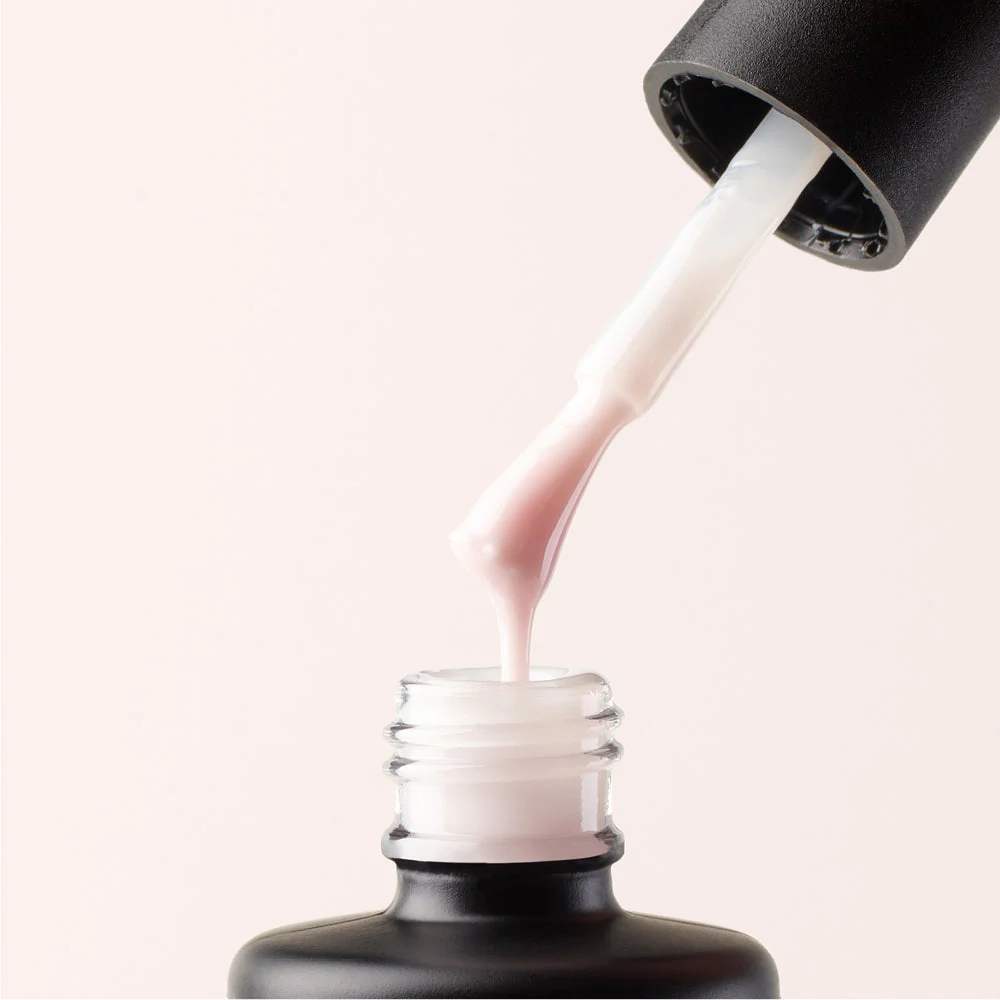 Builder Gel in Bottle Vanilla Latte - Image 3