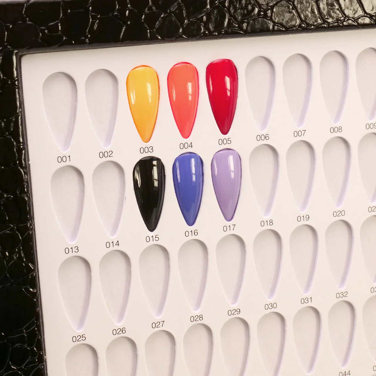 Color Tips Book black croco 216 emplacements avec 240 capsules - Image 3